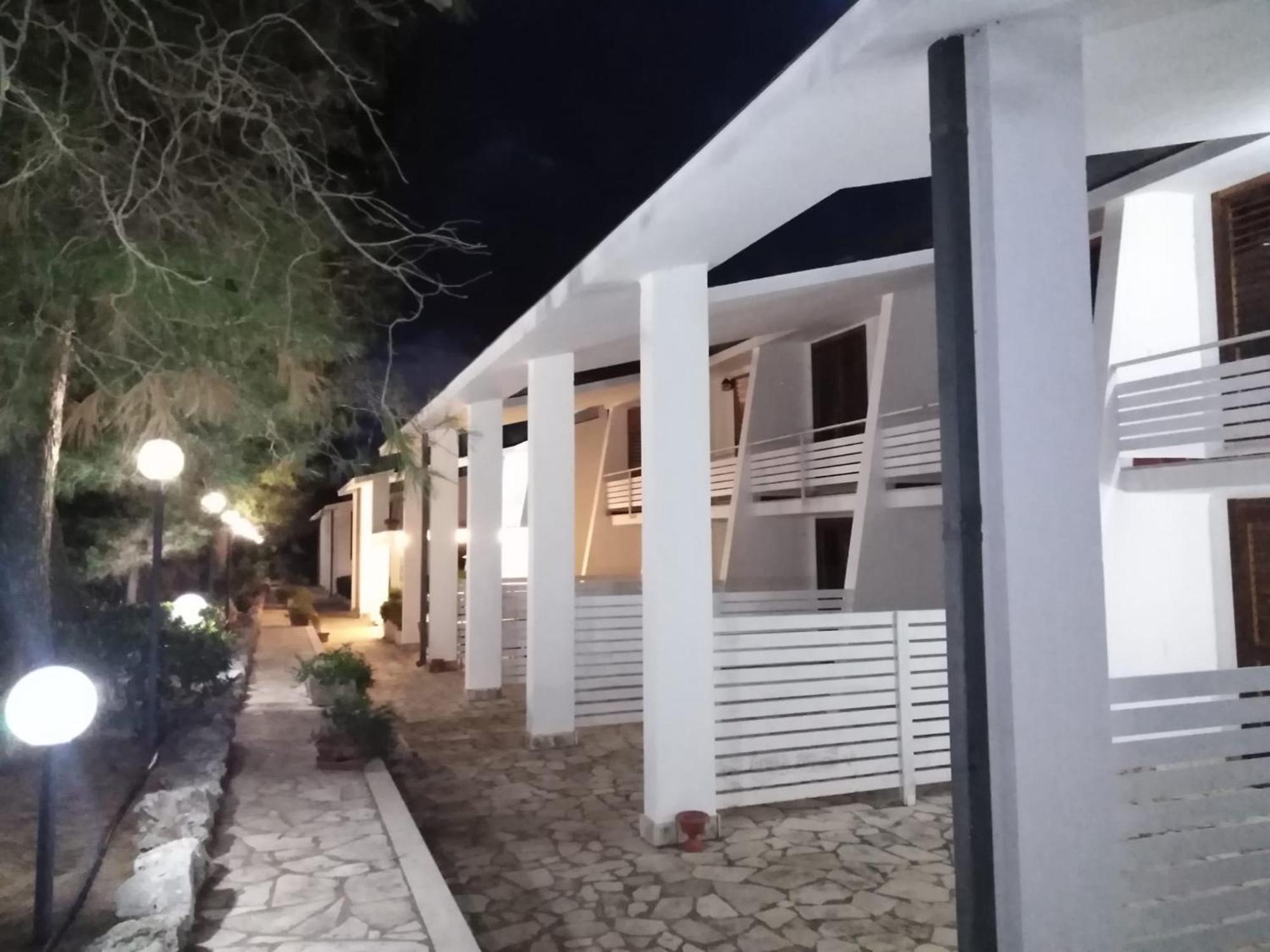 Raggio Di Sole Aparthotel Alberobello Luaran gambar